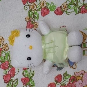 Sanrio Hello Kitty 5 inch Plush Beanie